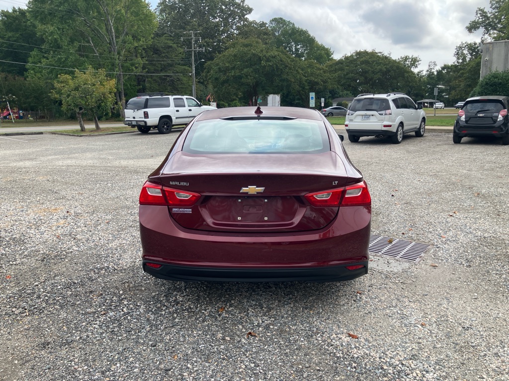 Photo 7 of this CHEVROLET MALIBU