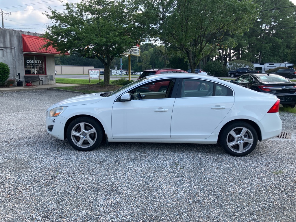2012 VOLVO S60