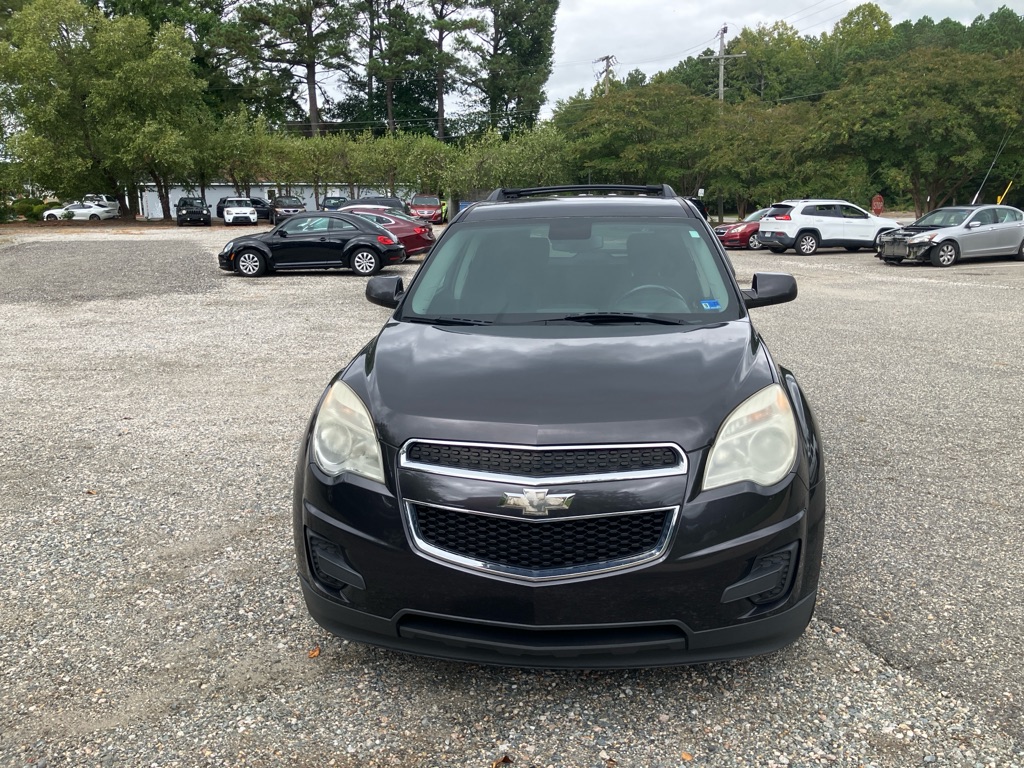 Photo 3 of this CHEVROLET EQUINOX