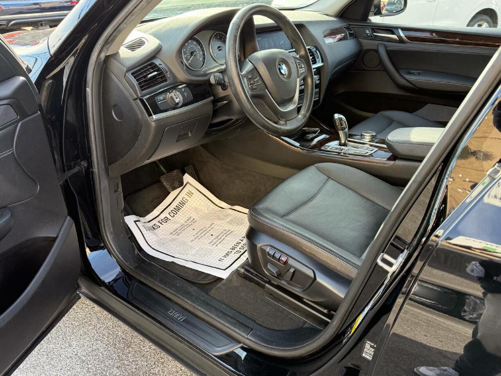 BMW X3 2017 BMW X3 5UXWX9C34H0W69608