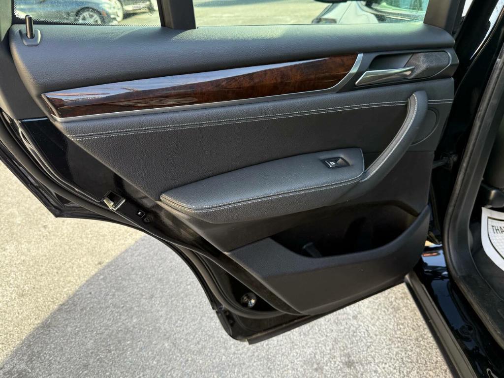 BMW X3 2017 BMW X3 5UXWX9C34H0W69608