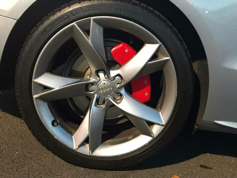 AUDI A5 2011 AUDI A5 WAUWFAFR1BA020661