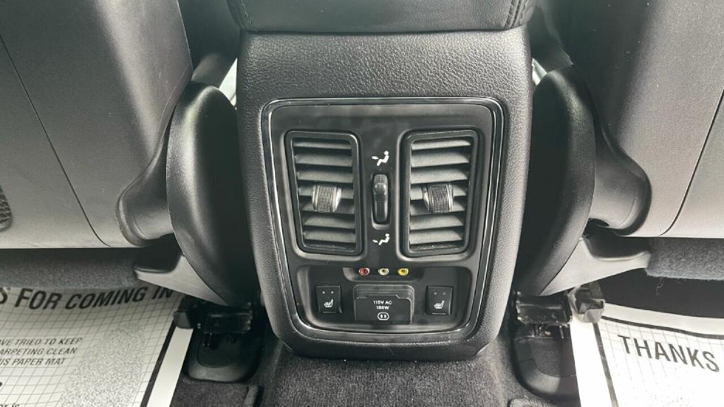 JEEP GRAND CHEROKEE 2011 JEEP GRAND CHEROKEE 1J4RR6GT9BC535887