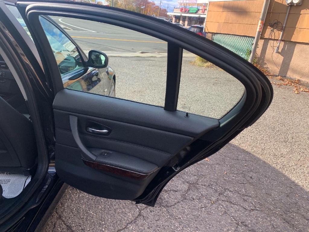 BMW 3 SERIES 2011 BMW 3 SERIES WBAPK5C50BF126613