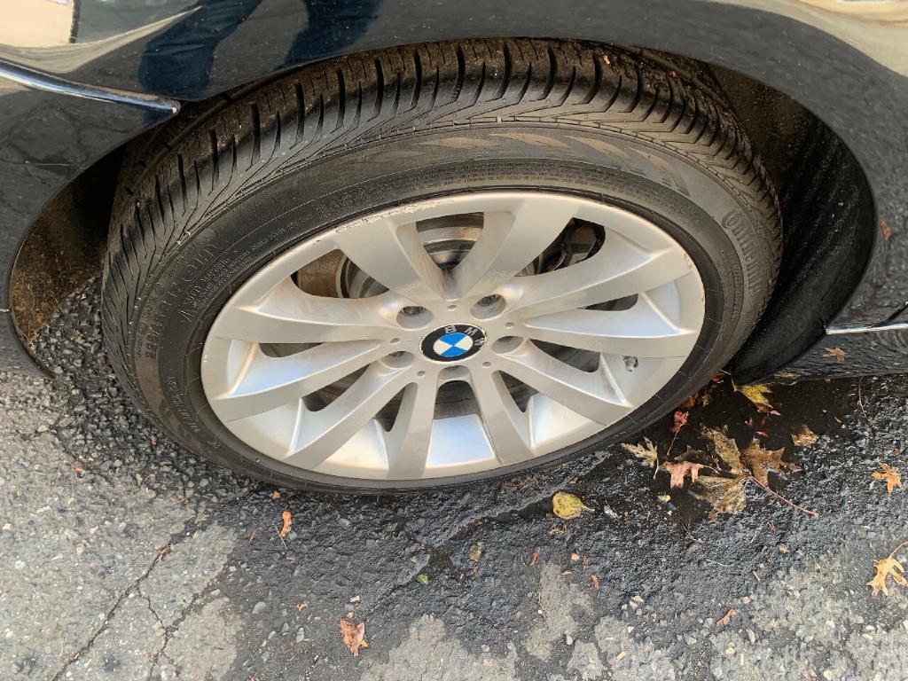 BMW 3 SERIES 2011 BMW 3 SERIES WBAPK5C50BF126613
