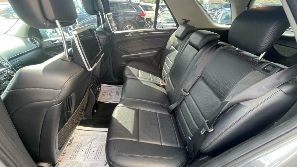 MERCEDES-BENZ M-CLASS 2011 MERCEDES-BENZ M-CLASS 4JGBB7HB8BA676044