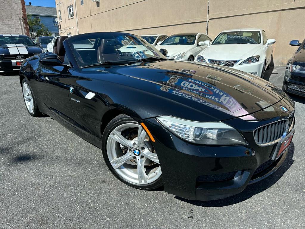 BMW Z4 2013 BMW Z4 WBALL5C55DJ104389