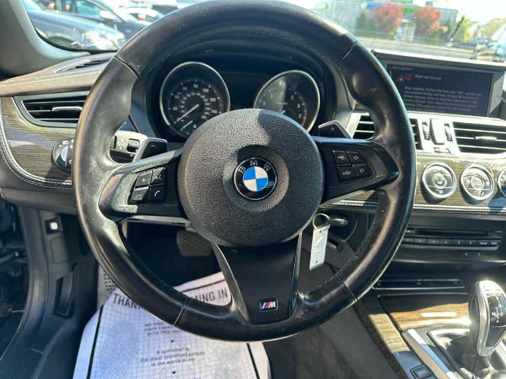 BMW Z4 2013 BMW Z4 WBALL5C55DJ104389
