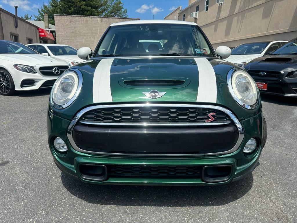 MINI HARDTOP 4 DOOR 2016 MINI HARDTOP 4 DOOR WMWXU3C52G2D27798