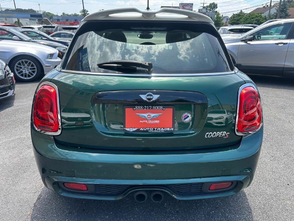 MINI HARDTOP 4 DOOR 2016 MINI HARDTOP 4 DOOR WMWXU3C52G2D27798
