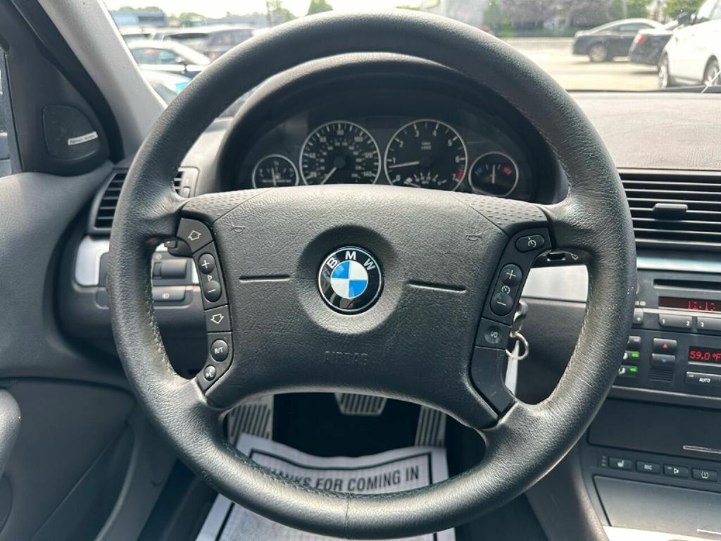 BMW 3 SERIES 2005 BMW 3 SERIES WBAEV53425KM42046