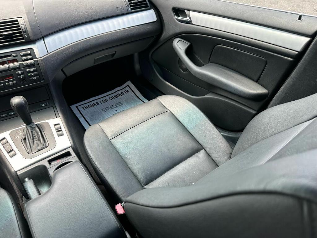 BMW 3 SERIES 2005 BMW 3 SERIES WBAEV53425KM42046