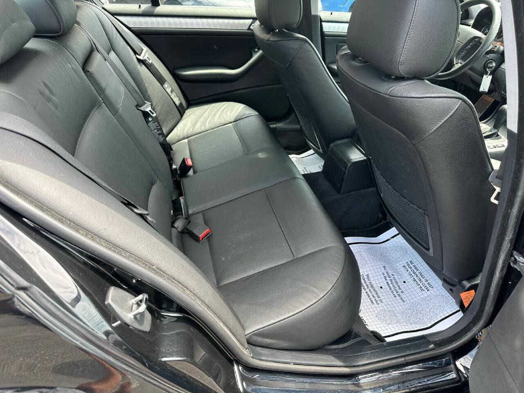 BMW 3 SERIES 2005 BMW 3 SERIES WBAEV53425KM42046
