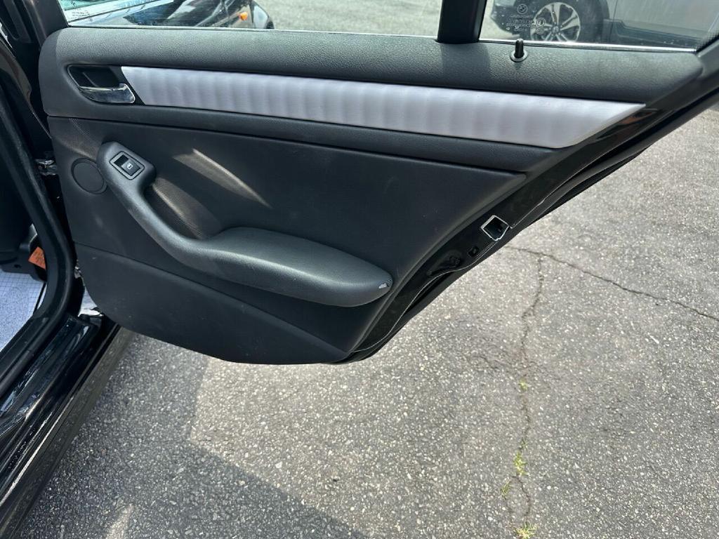 BMW 3 SERIES 2005 BMW 3 SERIES WBAEV53425KM42046
