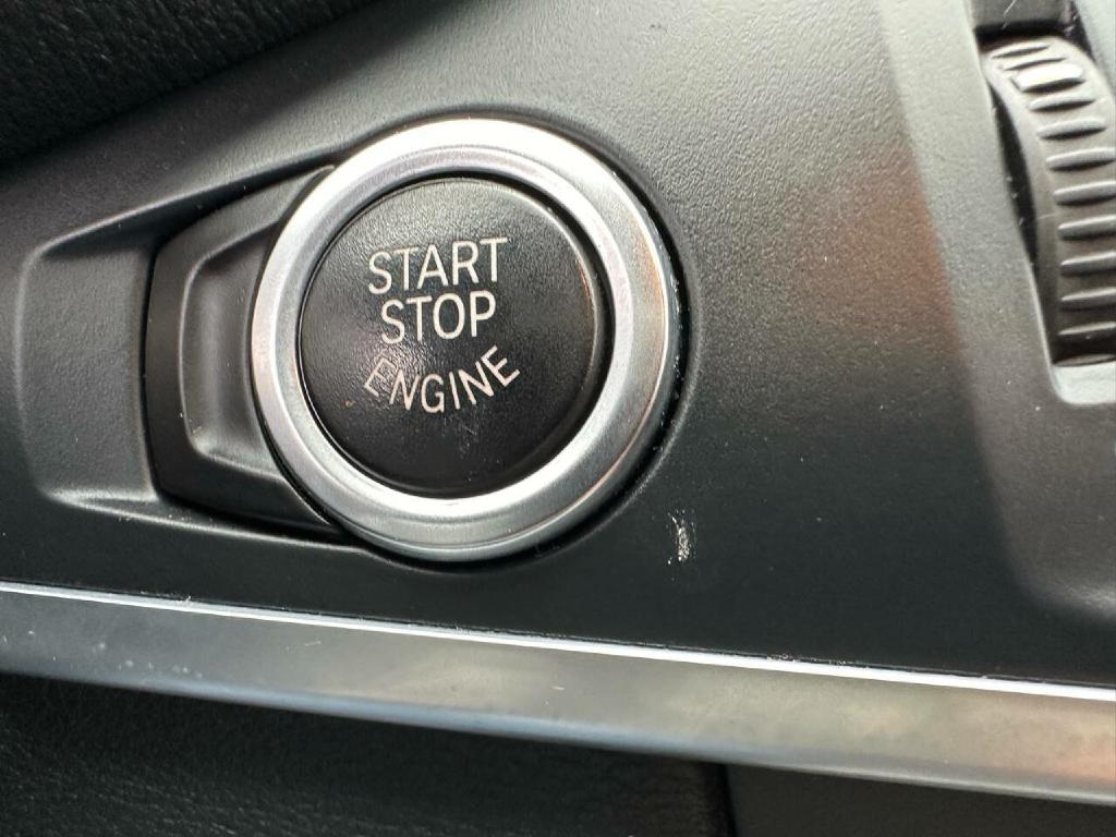 BMW X3 2011 BMW X3 5UXWX7C54BL732475