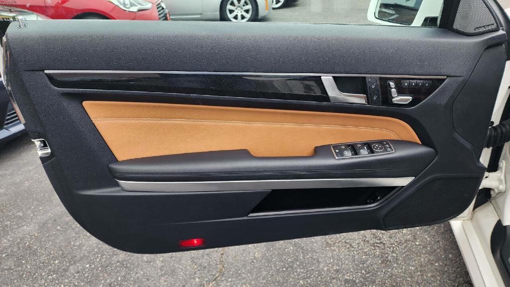BMW X3 2011 BMW X3 5UXWX7C54BL732475
