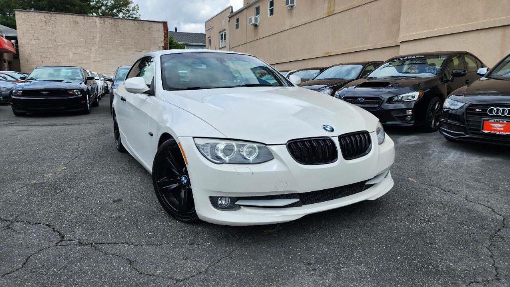 BMW 3 SERIES 2011 BMW 3 SERIES WBADW7C58BE544183