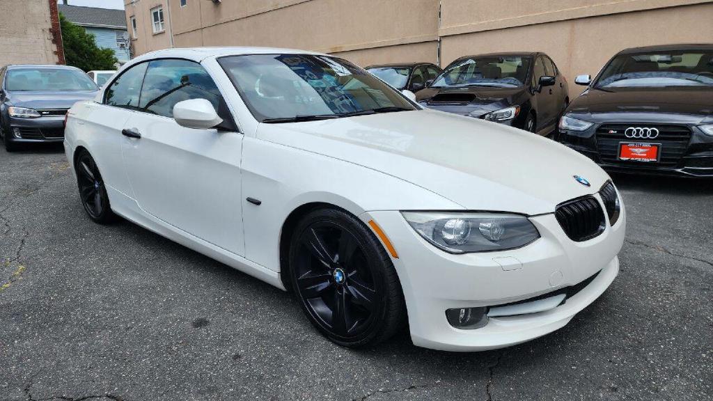 BMW 3 SERIES 2011 BMW 3 SERIES WBADW7C58BE544183