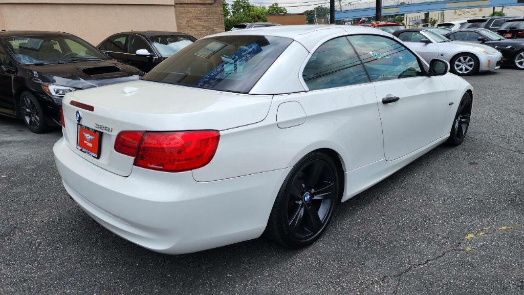 BMW 3 SERIES 2011 BMW 3 SERIES WBADW7C58BE544183