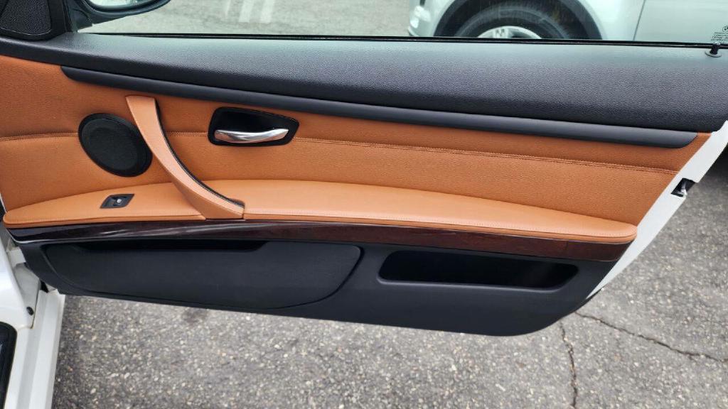 BMW 3 SERIES 2011 BMW 3 SERIES WBADW7C58BE544183