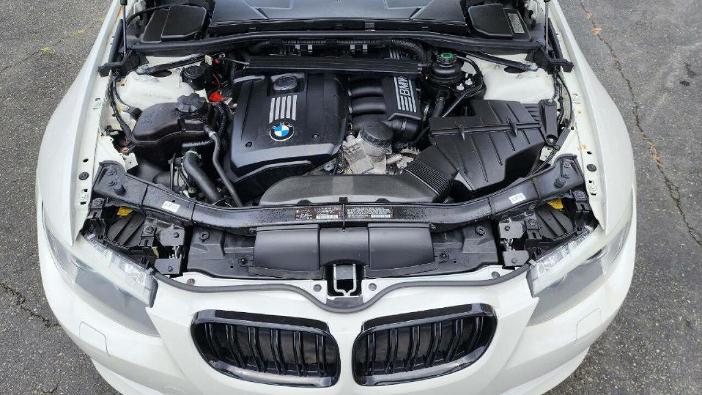 BMW 3 SERIES 2011 BMW 3 SERIES WBADW7C58BE544183