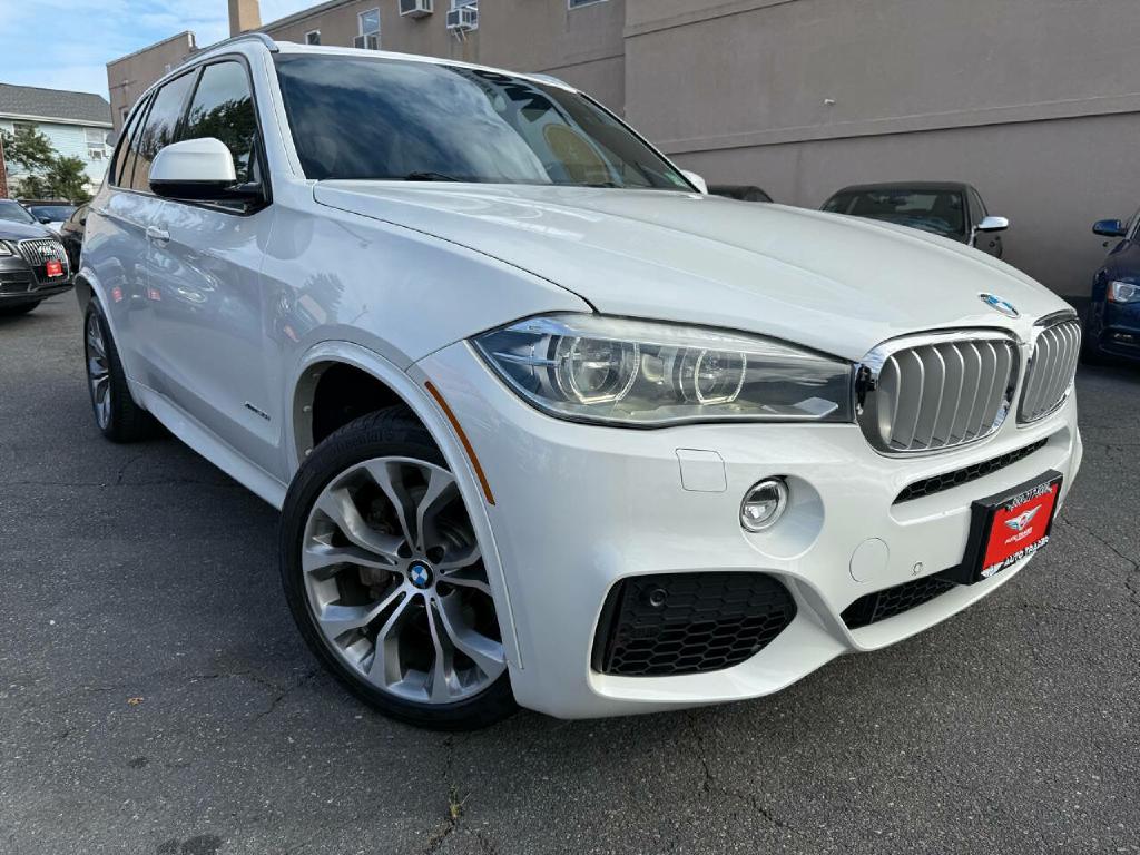 BMW X5 2014 BMW X5 5UXKR6C58E0J73182