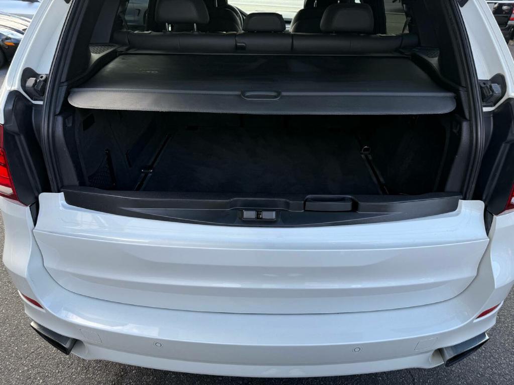 BMW X5 2014 BMW X5 5UXKR6C58E0J73182
