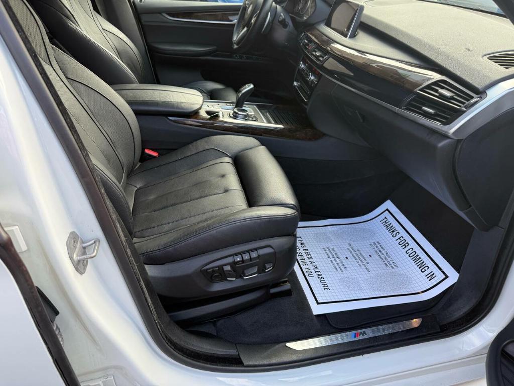 BMW X5 2014 BMW X5 5UXKR6C58E0J73182