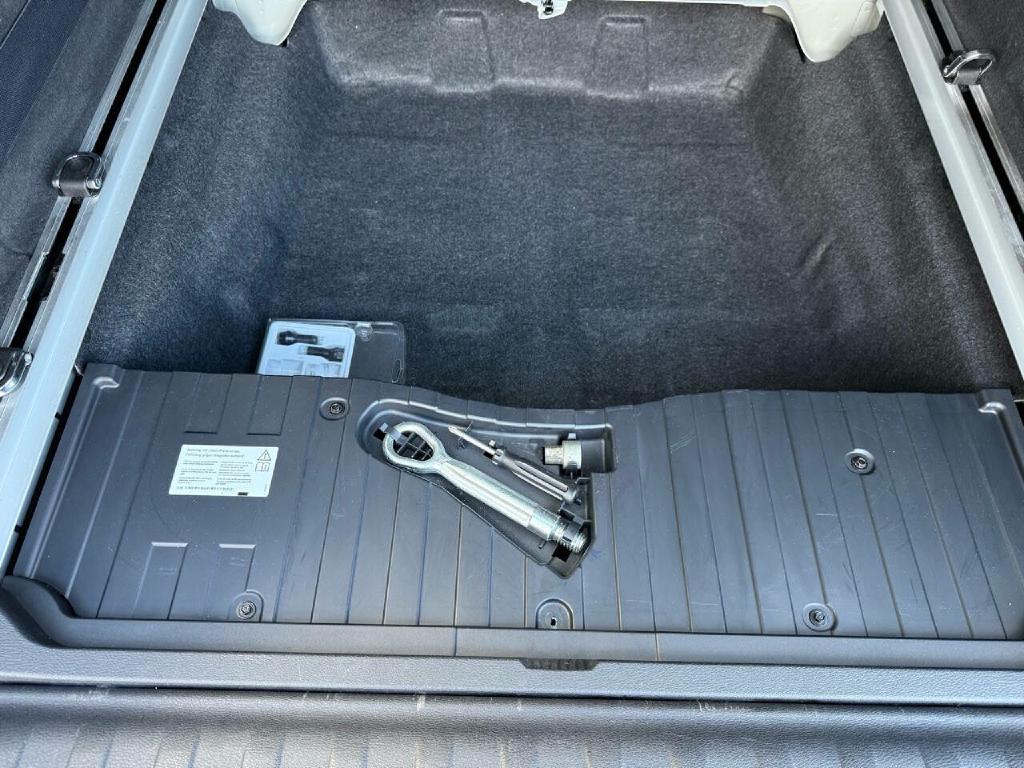 BMW X5 2014 BMW X5 5UXKR6C58E0J73182