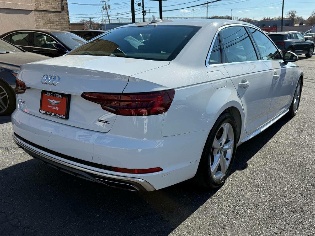 AUDI A4 2019 AUDI A4 WAUDNAF43KA023687