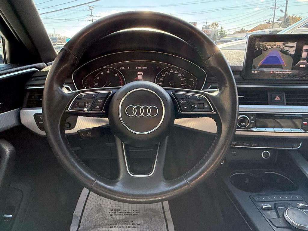 AUDI A4 2019 AUDI A4 WAUDNAF43KA023687