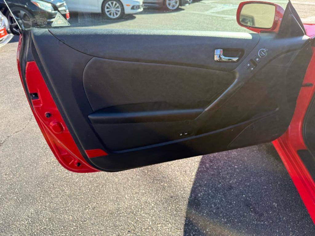HYUNDAI GENESIS COUPE 2011 HYUNDAI GENESIS COUPE KMHHU6KH1BU061622