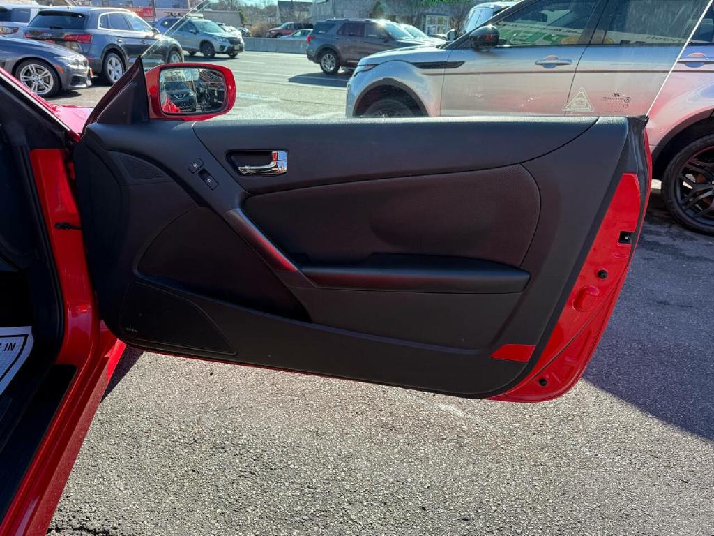 HYUNDAI GENESIS COUPE 2011 HYUNDAI GENESIS COUPE KMHHU6KH1BU061622