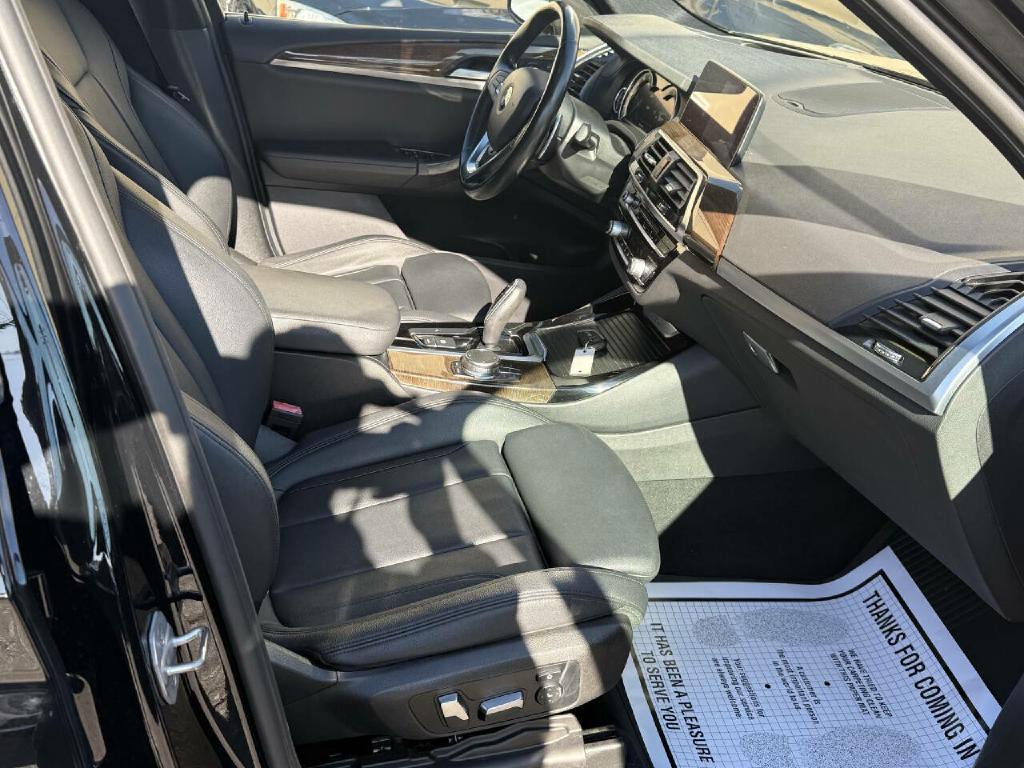 BMW X3 2019 BMW X3 5UXTR7C56KLA48236