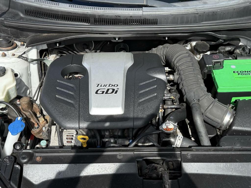 HYUNDAI VELOSTER 2016 HYUNDAI VELOSTER KMHTC6AE7GU255325