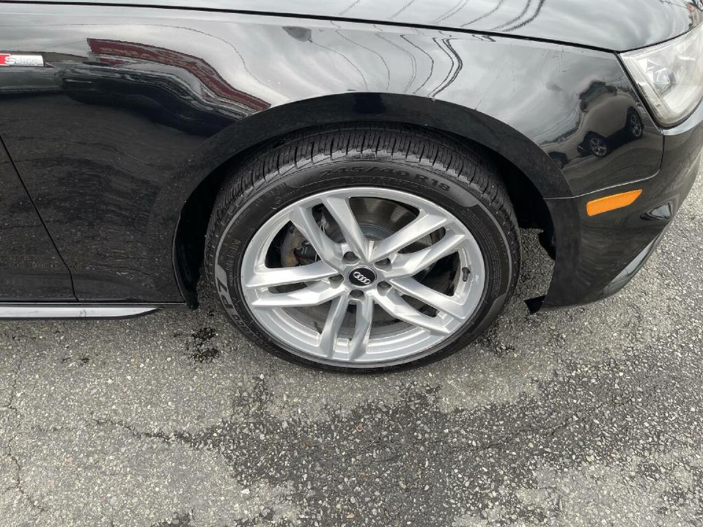 AUDI A4 2017 AUDI A4 WAUKMAF4XHN059050