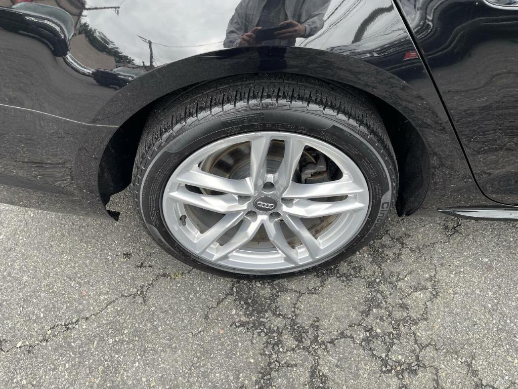 AUDI A4 2017 AUDI A4 WAUKMAF4XHN059050