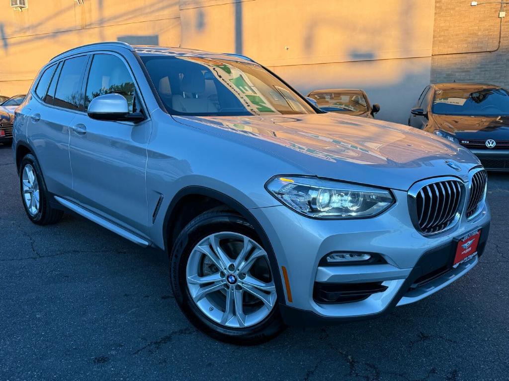 BMW X3 2019 BMW X3 5UXTR9C58KLE13821