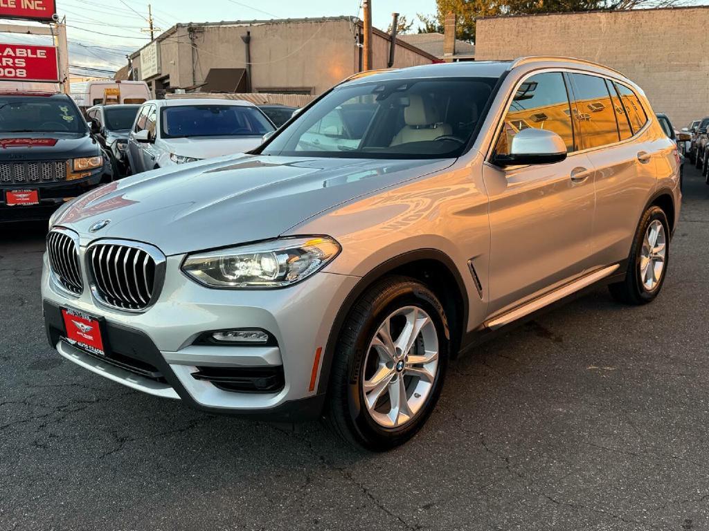 BMW X3 2019 BMW X3 5UXTR9C58KLE13821