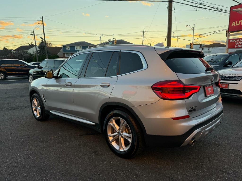 BMW X3 2019 BMW X3 5UXTR9C58KLE13821
