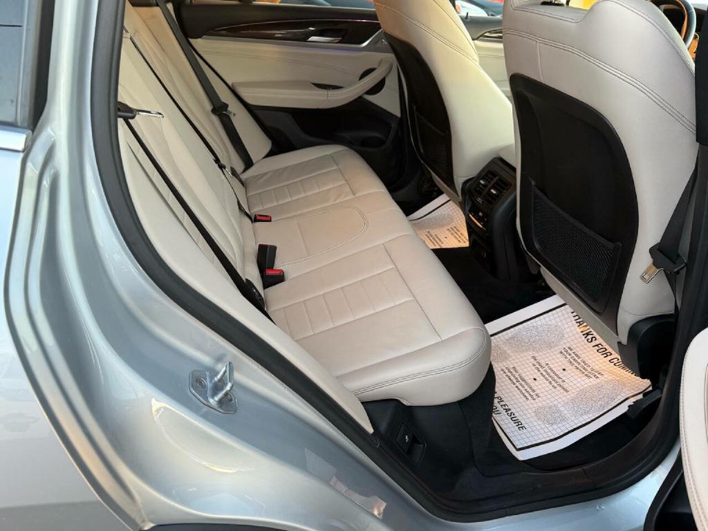 BMW X3 2019 BMW X3 5UXTR9C58KLE13821