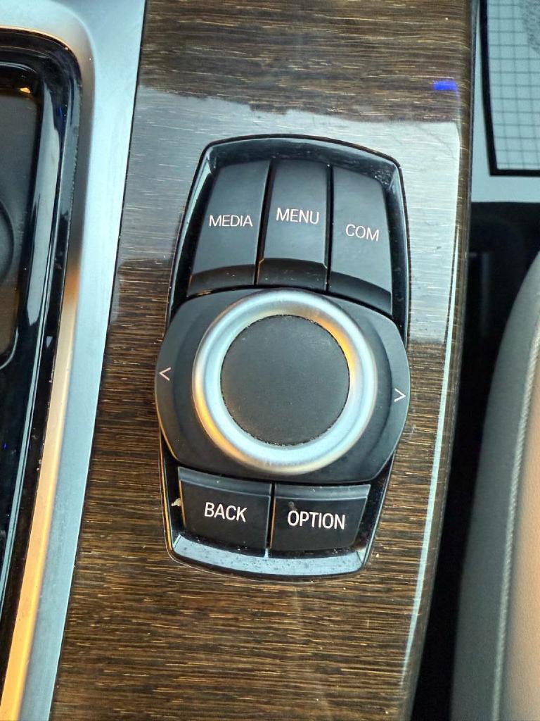 BMW X3 2019 BMW X3 5UXTR9C58KLE13821