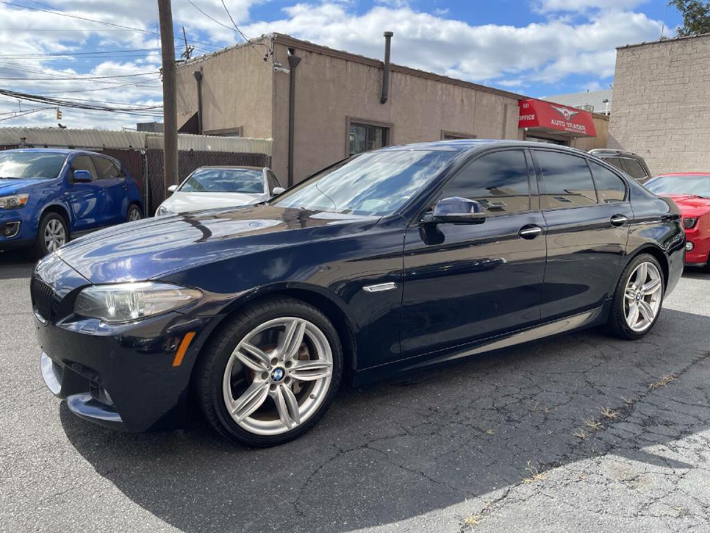 BMW 5 SERIES 2016 BMW 5 SERIES WBA5B3C57GG254831
