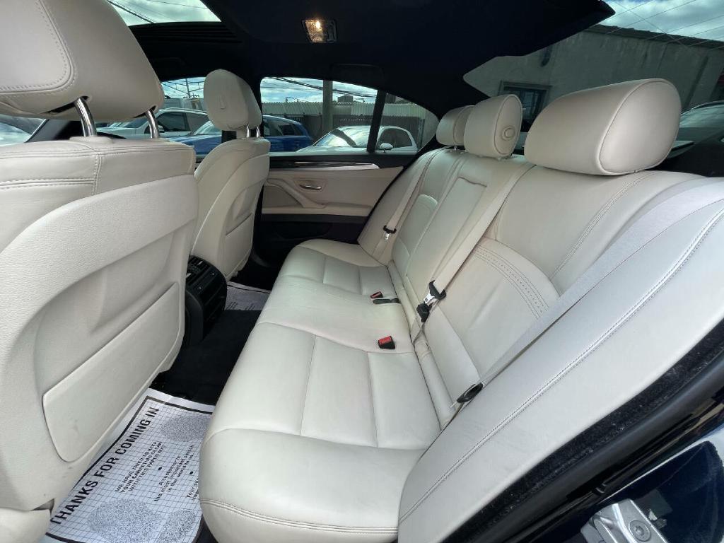 BMW 5 SERIES 2016 BMW 5 SERIES WBA5B3C57GG254831