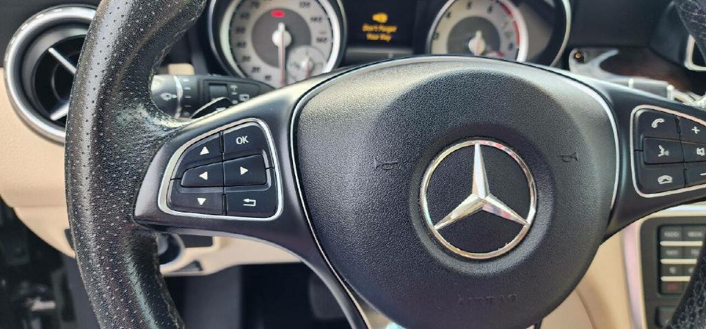 MERCEDES-BENZ GLA 2017 MERCEDES-BENZ GLA WDCTG4GB6HJ333679