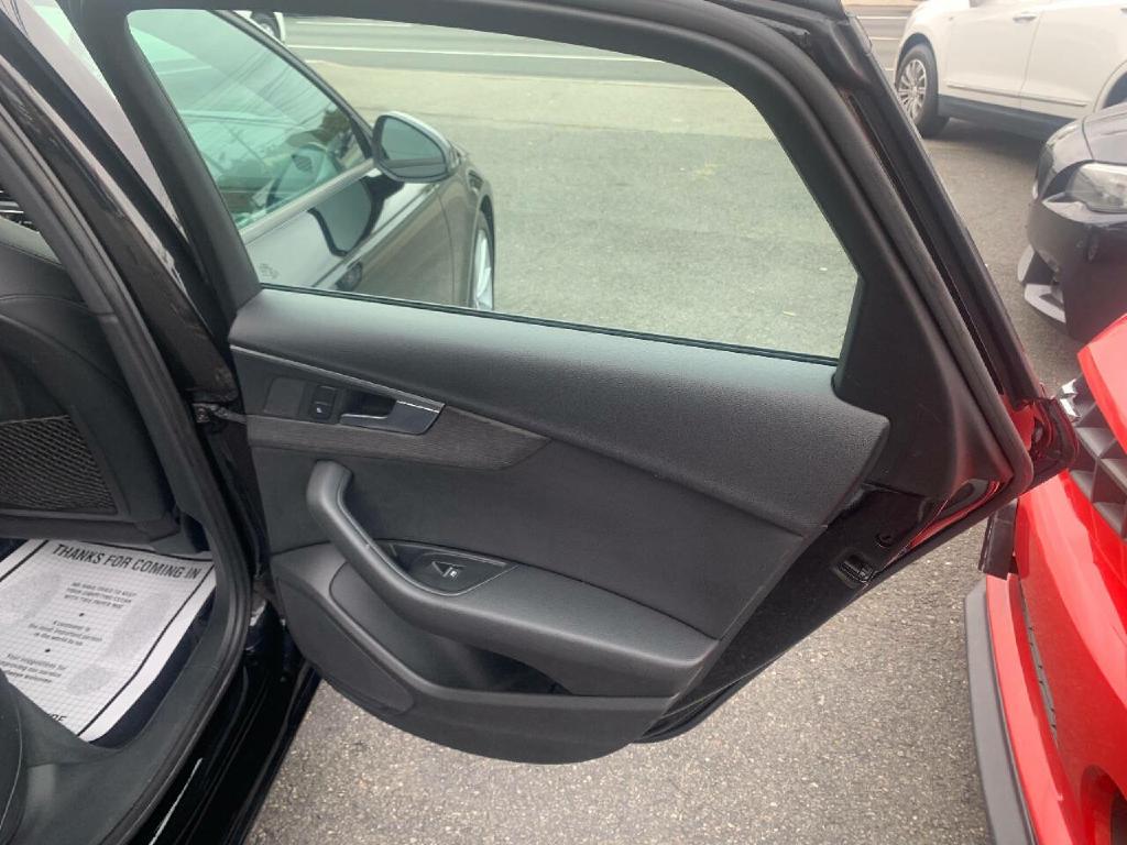AUDI A4 2017 AUDI A4 WAUANAF40HN067733
