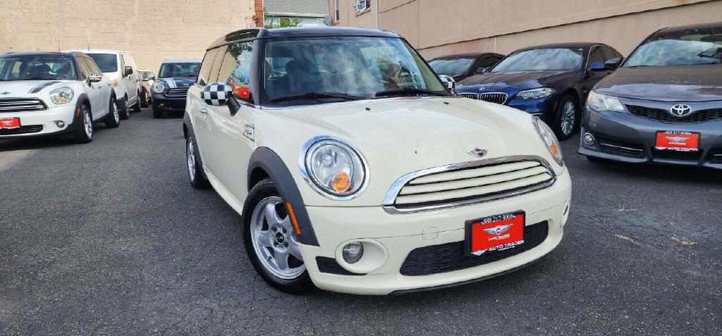 MINI COOPER CLUBMAN 2011 MINI COOPER CLUBMAN WMWZF3C51BTX82340