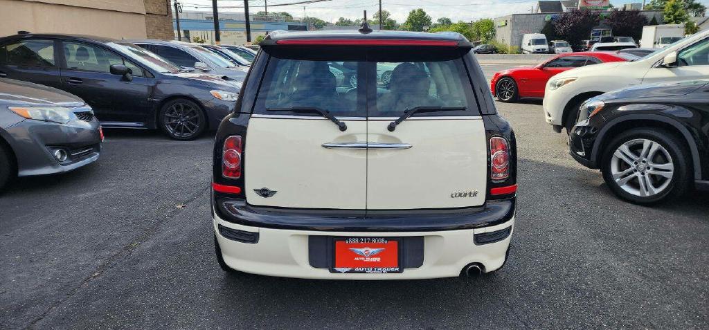 MINI COOPER CLUBMAN 2011 MINI COOPER CLUBMAN WMWZF3C51BTX82340