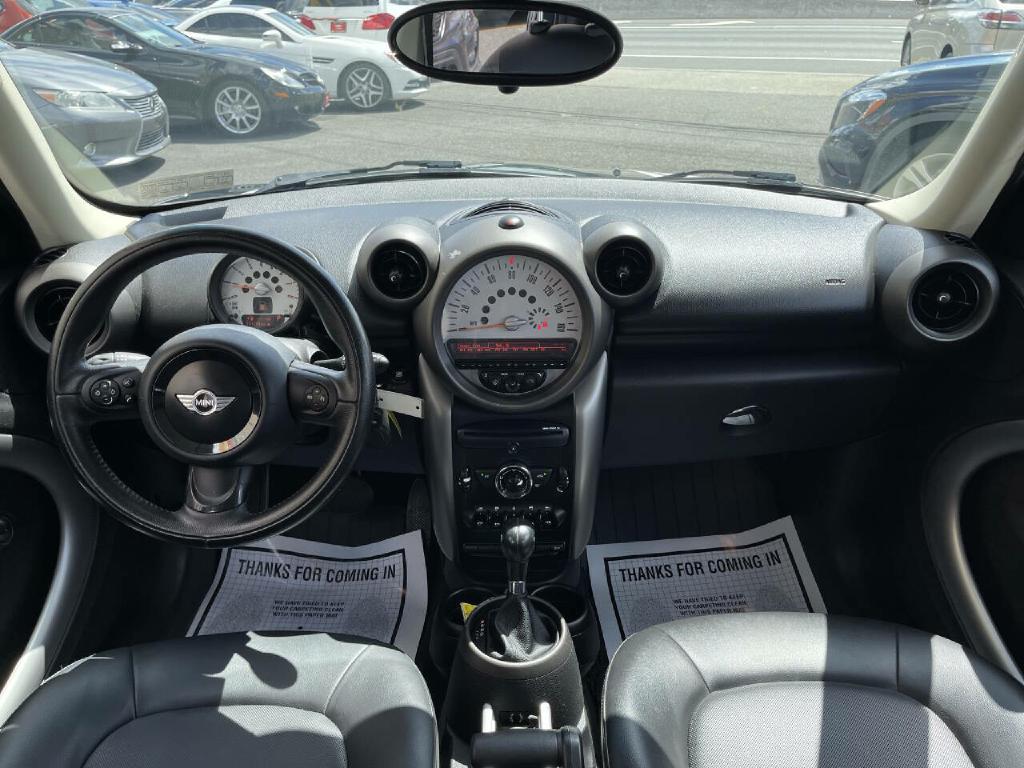 MINI COOPER COUNTRYMAN 2012 MINI COOPER COUNTRYMAN WMWZB3C5XCWM05016