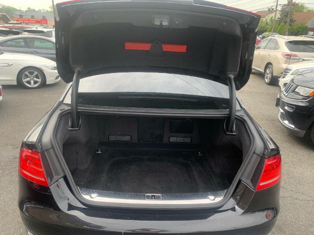 AUDI A8 2013 AUDI A8 WAUAGAFD2DN013399
